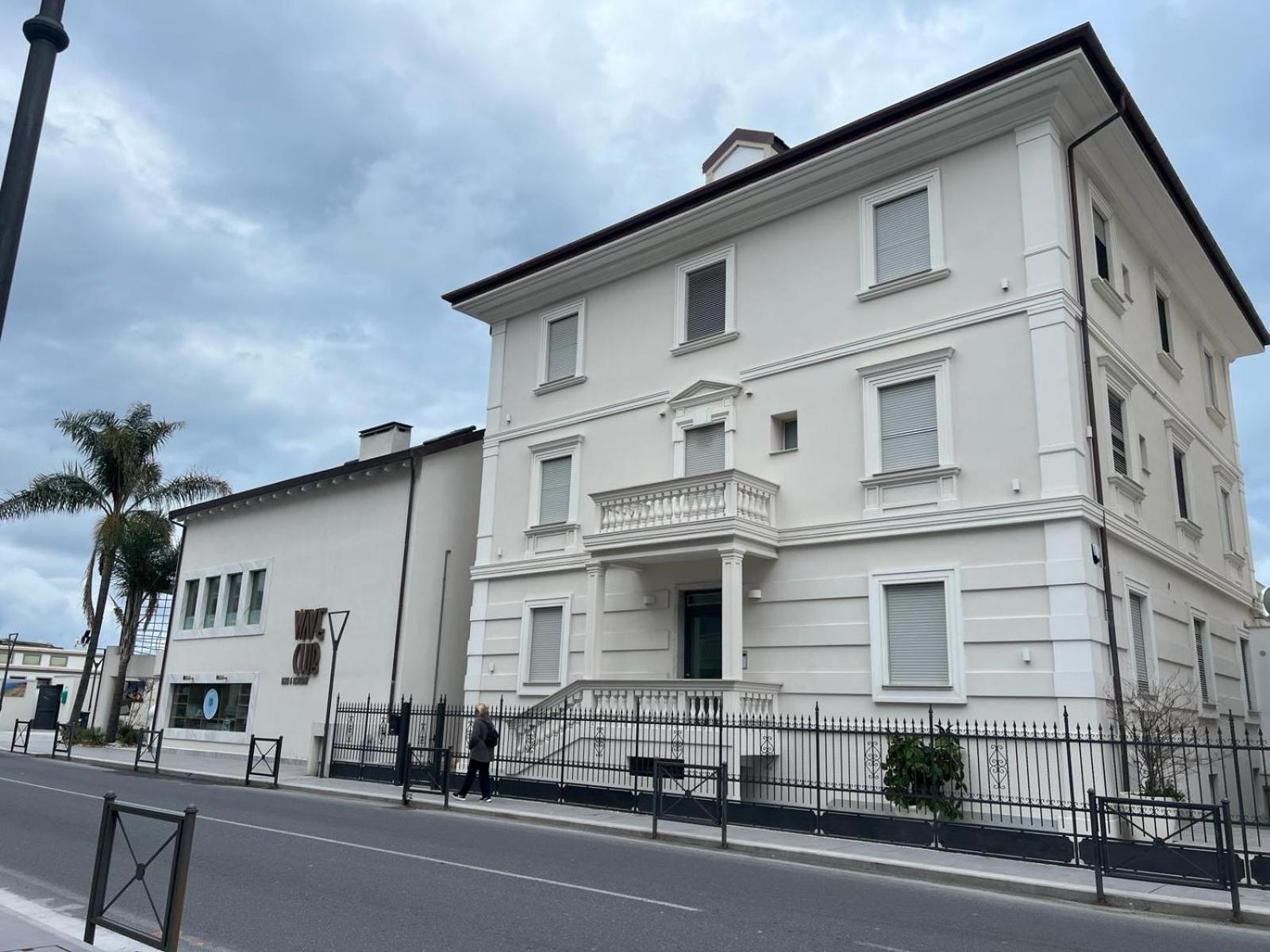 Blu Sea Apartments Pietra Ligure Kültér fotó